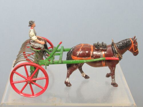 BRITAINS 8F Horse drawn rake wheel - Each - (21170)