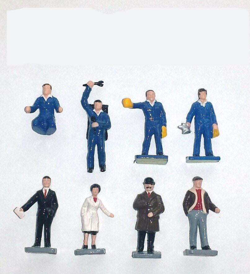 DINKY 009 Mechanic standing with cloth blue plastic painted - Each - (21500)