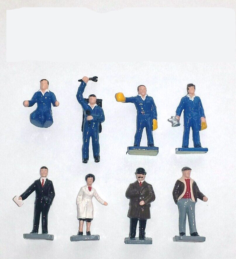 DINKY 009 Mechanic standing with cloth blue plastic painted - Each - (21500)