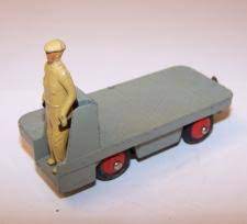 DINKY 14A BEV Truck driver standing painted - Each - (17127)