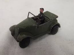DINKY 152C Austin Seven car with wire screen surround rubber wheels axles and driver (150D) unpainted kit - Each - (17526)