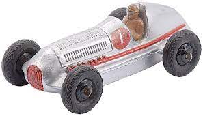 DINKY DECALS 23C Mercedes race car no. '3' on white circle (waterslide transfer) - Set - (16774)
