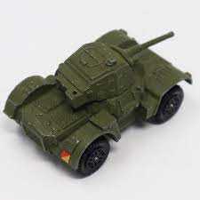 DINKY BOXES 670 Armoured car picture box repro 'age-related' box - Each - (21765)