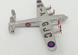 DINKY DECALS 70A Avro York wing letters (waterslide transfer) - Set - (16841)