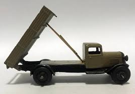 DINKY 25E Tailgate - Each - (17157)