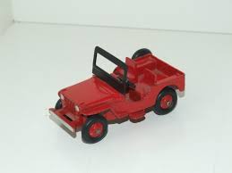 DINKY 25Y Universal Jeep tin screen - Each - (17186)