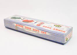DINKY BOXES 299 Post office gift set with insert sleeve repro 'age-related' box - Each - (16532)