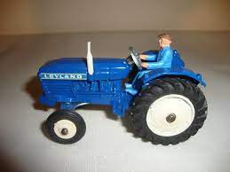 DINKY 308 Leyland Tractor blue plastic driver painted - Each - (18083)