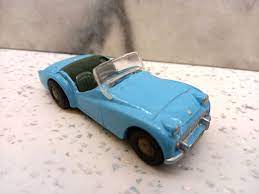 SPOTON 108 Triumph TR3 plastic screen - Each - (20555)