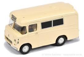 SPOTON DECALS 207 Wadham Ambulance words and windows (cream version) - transfer - Set - (20844)