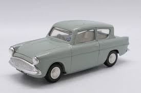 SPOTON 213 Ford Anglia clear plastic window unit - Each - (20630)