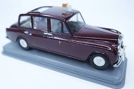 SPOTON 260 Royal Rolls plastic grille with flying lady mascot - bright finish - Each - (20664)