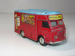 CORGI BOXES 426 Chipperfield booking office repro 'age-related' box - Each - (14895)