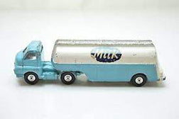 CORGI 1129 Bedford S Milk Tanker clear plastic window unit - Each - (22072)