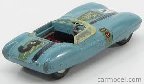 CORGI 151 Lotus XI Le Mans white plastic driver (late issue only) - Each - (15321)