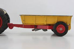 CORGI 51 Tractor front hub metal - Each - (15236)