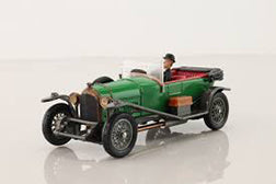 CORGI 9004 Plastic Jeeves painteed - Each - (16235)