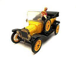 CORGI 9012 Ford T plastic lady passenger painted - Each - (16239)