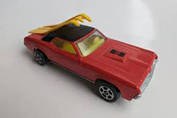 CORGI 924 Rockets Mercury Cougar 007 yellow plastic skis - Each - (16276)