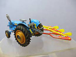 CORGI BOXES GS18 Fordson tractor and plough with insert sleeve repro 'age-related' box - Each - (15003)