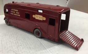 DINKY 581 Horse box side door - Each - (18308)