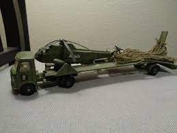 DINKY 618 AEC green plastic ramp LH - Each - (18349)