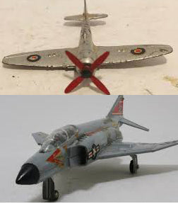 DINKY 730 Phantom wing leg tin retaining spring - Each - (18530)