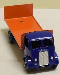 DINKY 913 Guy tailboard body now one piece casting - Each - (18588)
