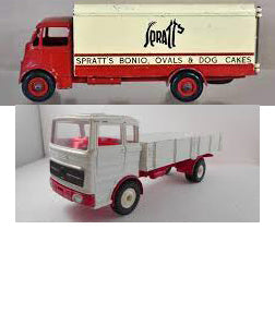 DINKY 917 Mercedes Truck clear plastic window unit   - Each - (18602)