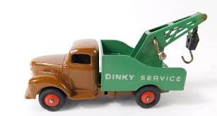 DINKY 25X Commer Recovery winder handle with sleeve and button to glue on blank end - Set - (17183)