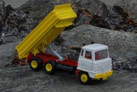 DINKY 432 Foden tipper cab tin base - Each - (21604)