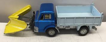 DINKY 439 Ford D800 clear plastic window unit (opening doors version) - Each - (18244)