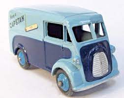 DINKY BOXES 465 Morris van Capstan repro 'age-related' box - Each - (16607)