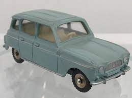 F/DINKY 518 Renault 4L clear plastic window unit   - Each - (22361)