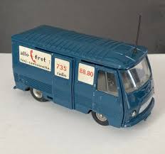 F/DINKY BOXES 570 Peugeot J7 Van  repro 'age-related' box - Each - (22456)