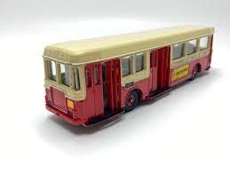 F/DINKY 889U Berliet City bus clear plastic front screen - Each - (19904)