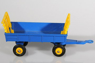 MATCHBOX 40C Hay trailer yellow plastic racks - Each - (19179)